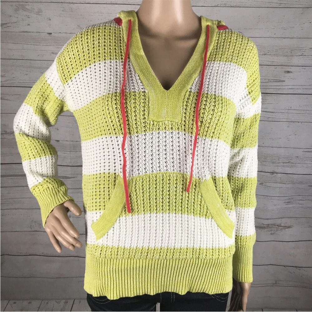 Curio Hooded Sweater